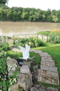The pathway down to the river side.