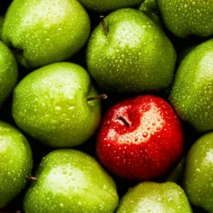 green and red apples