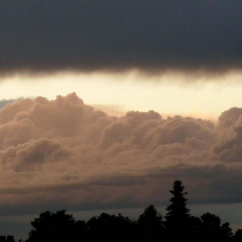 cumulunimbus clouds
