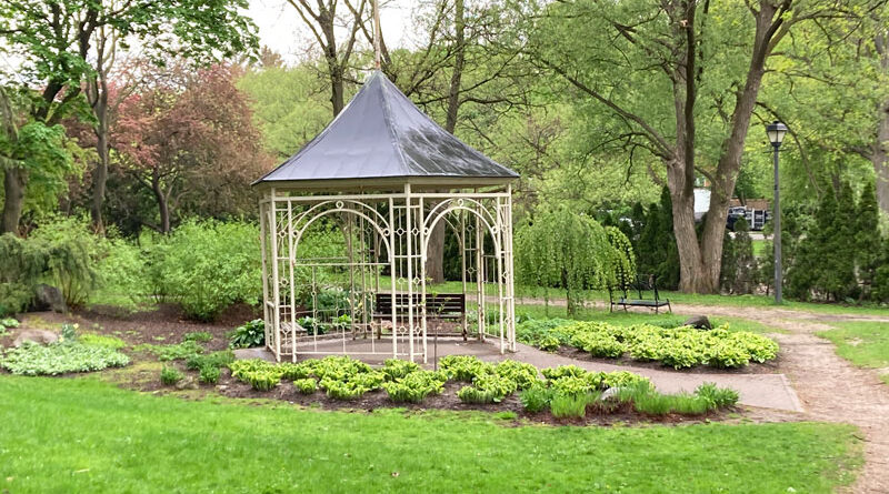 stratford garden